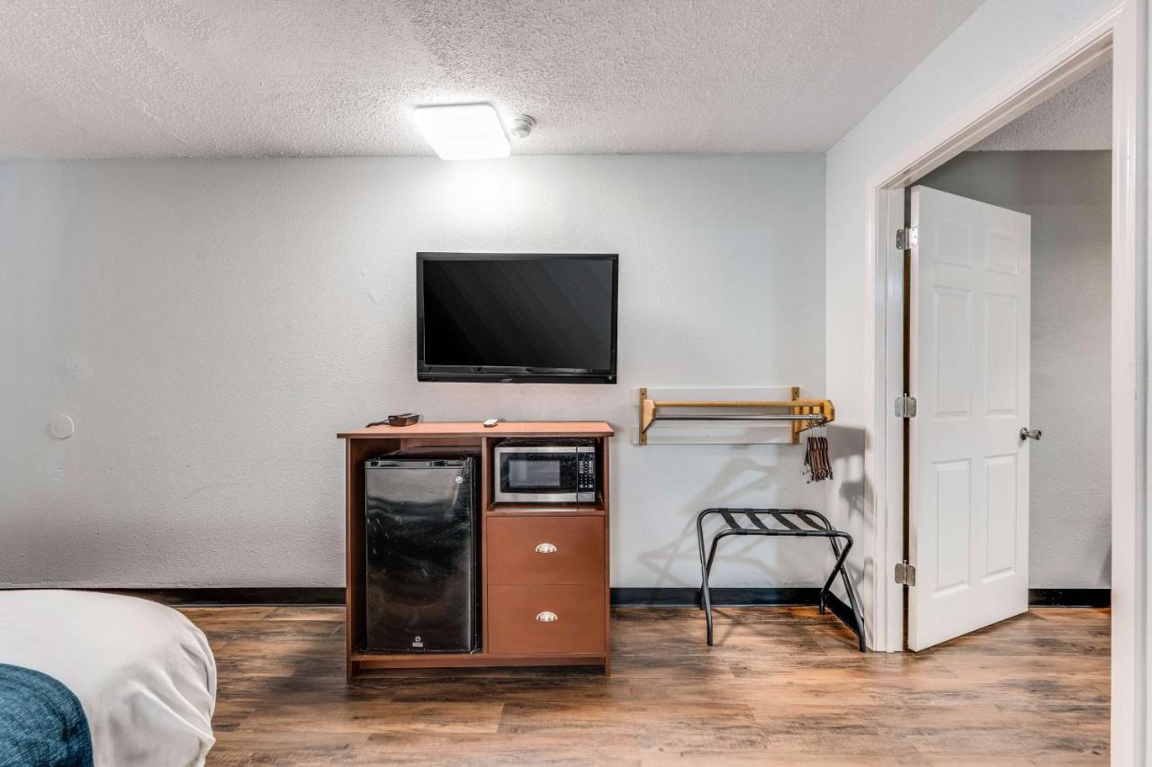 Motel 6-Tupelo, Ms - Downtown 外观 照片