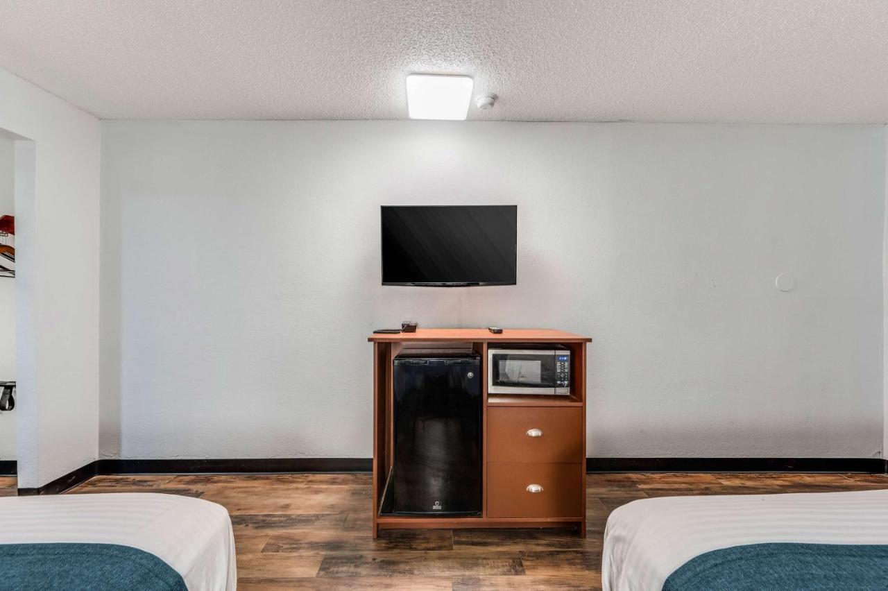 Motel 6-Tupelo, Ms - Downtown 外观 照片